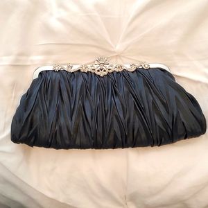 Clutch - satin pleated